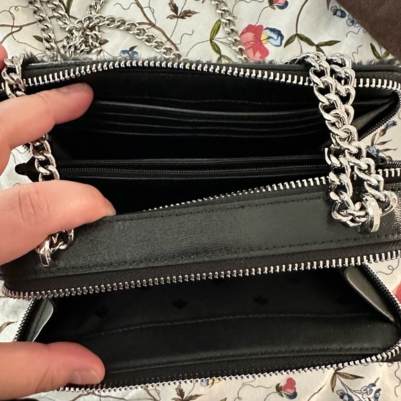 Kate Spade Floral cut out clutch with chain crossbody - Picture 4 of 6